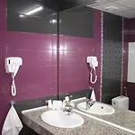 Ξενοδοχείο Ata 4*