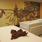 Ata Hotel 4*