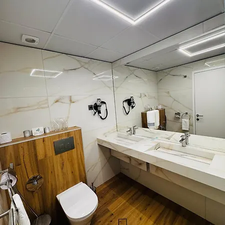 Otel Ata 4*