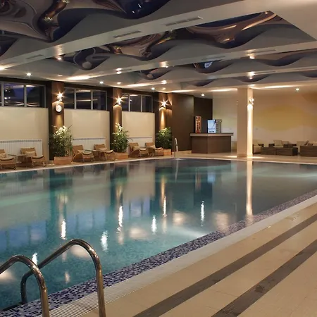 Hotel Ata 4*