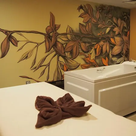 ата Хотел 4*