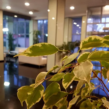 ата Хотел Вършец