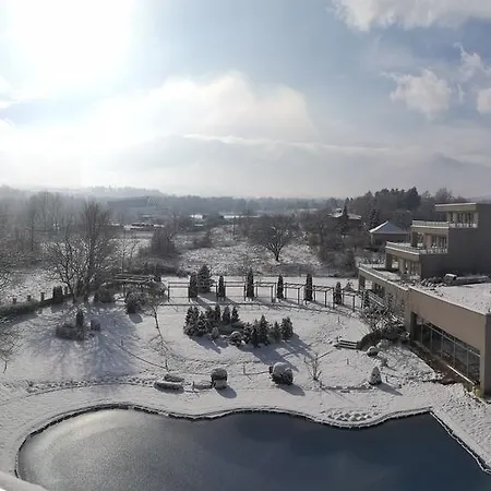 ата Хотел Вършец