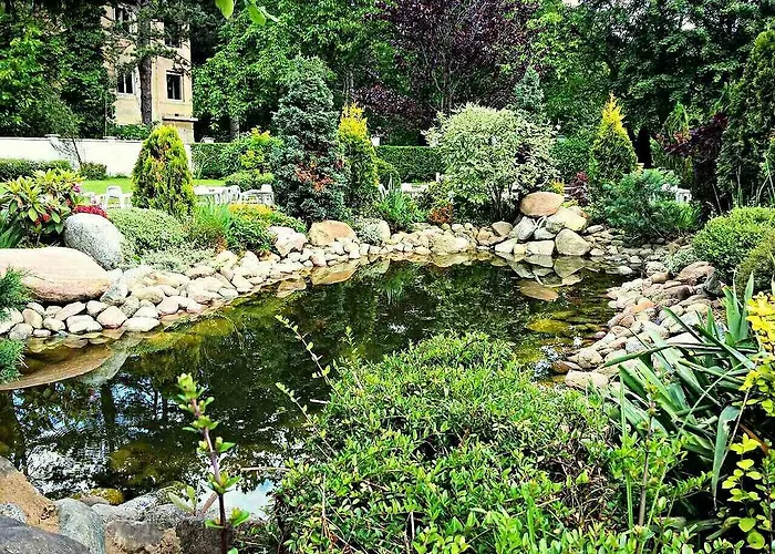 Ata Hotel Varshets (Montana)